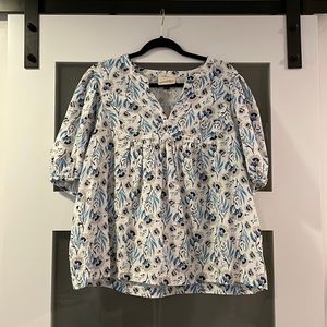 Universal Threads Peasant Blouse